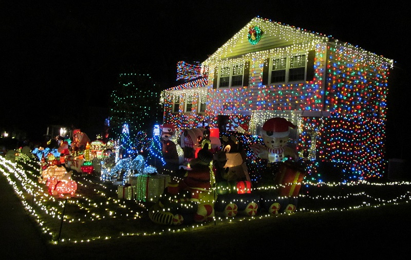 Tacky Christmas Lights Details
