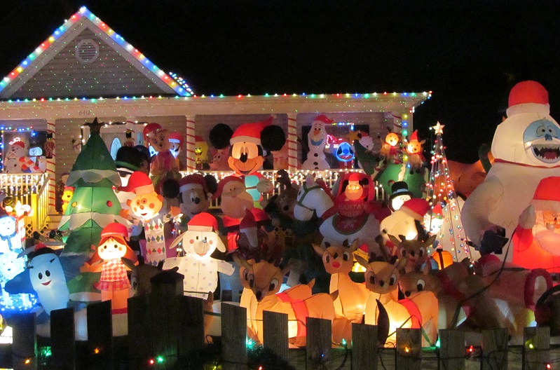 Tacky Christmas Lights Details